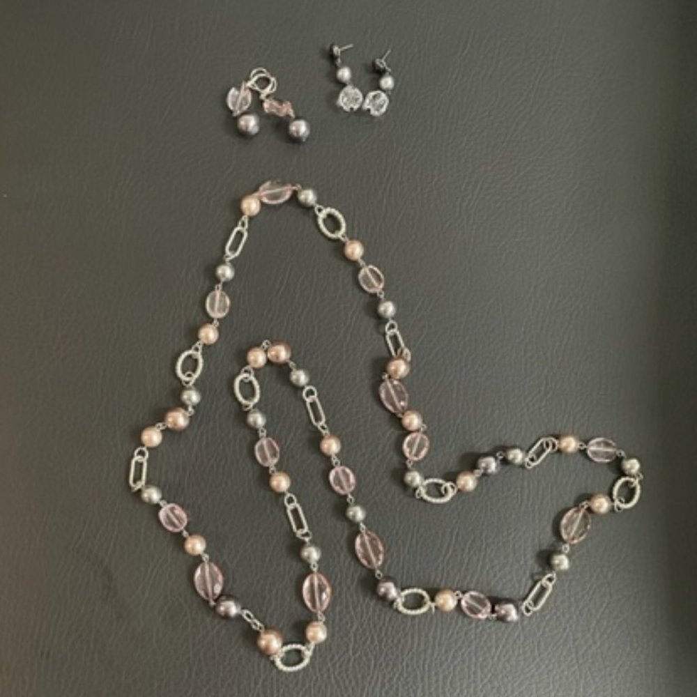 Premier Designs Pink and Gray necklace and earring set
